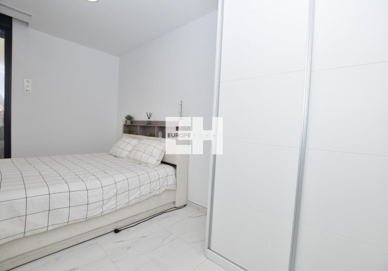 Segunda mano - villa - Los Montesinos - Costa Blanca