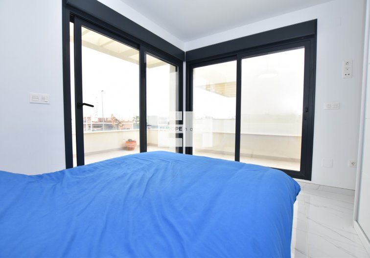 Segunda mano - villa - Los Montesinos - Costa Blanca
