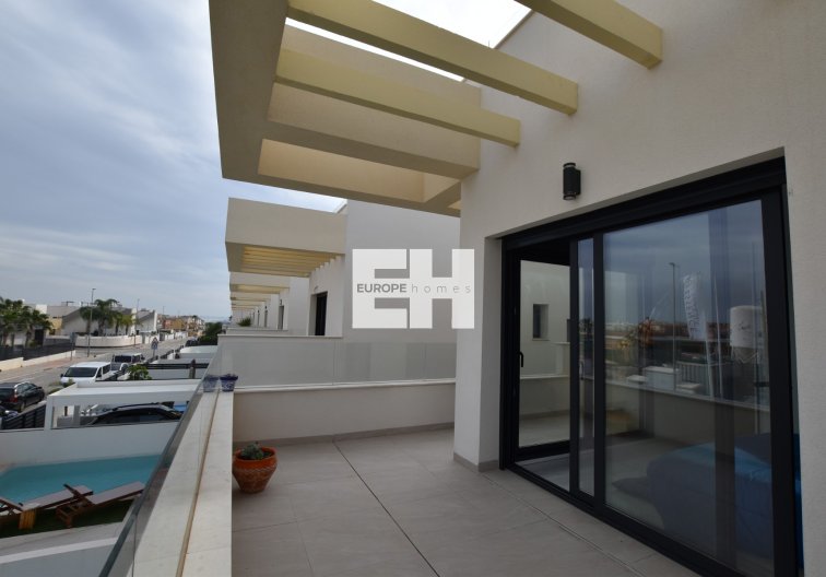 Segunda mano - villa - Los Montesinos - Costa Blanca