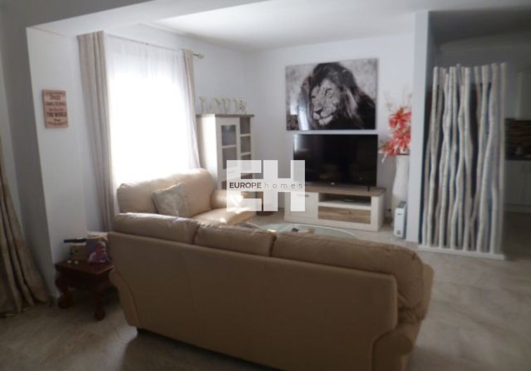 Segunda mano - villa - Villamartin - Costa Blanca