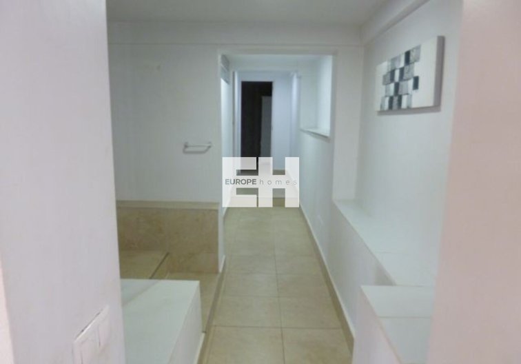 Segunda mano - villa - Villamartin - Costa Blanca