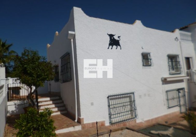 Segunda mano - villa - Villamartin - Costa Blanca
