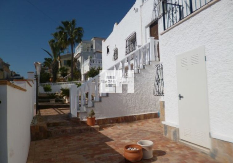Segunda mano - villa - Villamartin - Costa Blanca