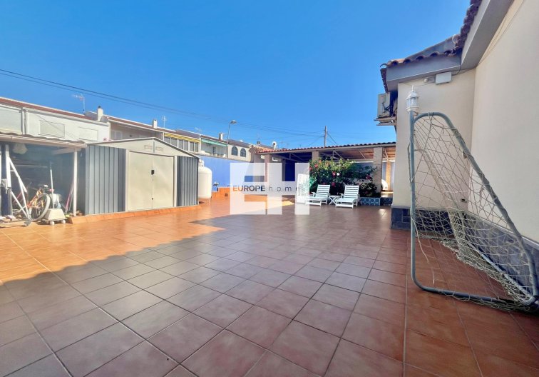 Segunda mano - villa - Torrevieja - Los Balcones - Los Altos Del Edén