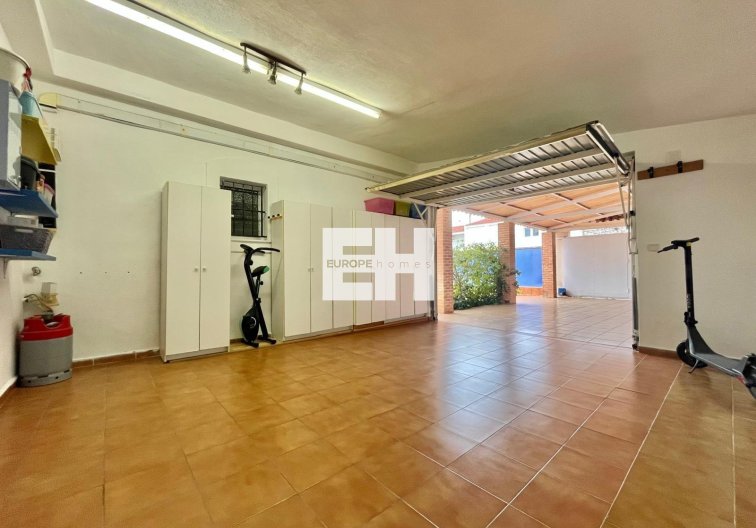 Segunda mano - villa - Torrevieja - Los Balcones - Los Altos Del Edén