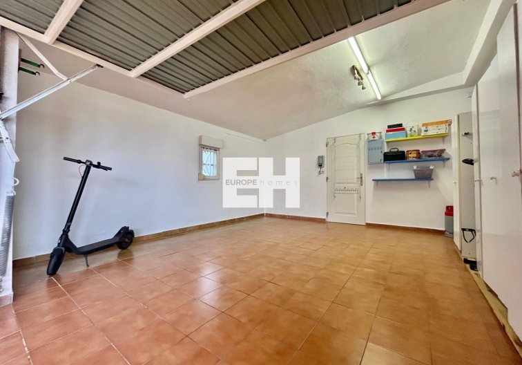 Segunda mano - villa - Torrevieja - Los Balcones - Los Altos Del Edén