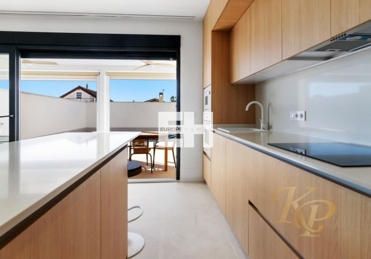 Segunda mano - villa - Torrevieja - Costa Blanca