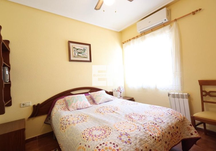 Segunda mano - villa - Orihuela Costa - Costa Blanca