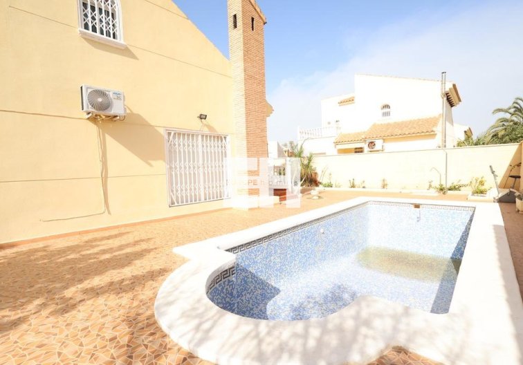 Segunda mano - villa - Orihuela Costa - Costa Blanca