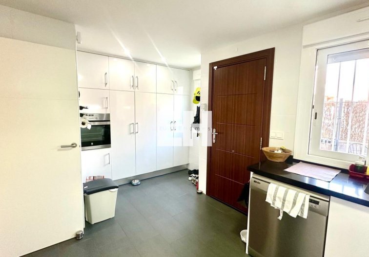 Segunda mano - town house - Torrevieja - Aguas Nuevas
