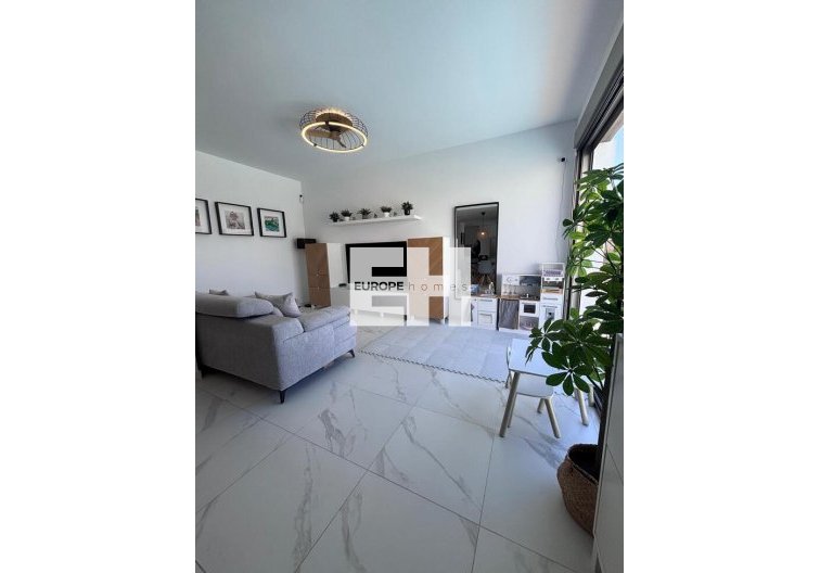 Segunda mano - villa - Villamartin - Costa Blanca