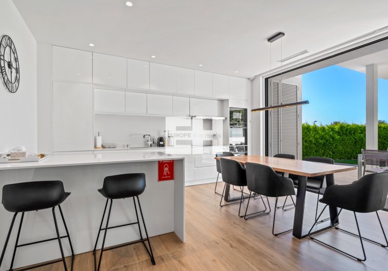 Segunda mano - Apartamento  - Las Colinas Golf - Costa Blanca