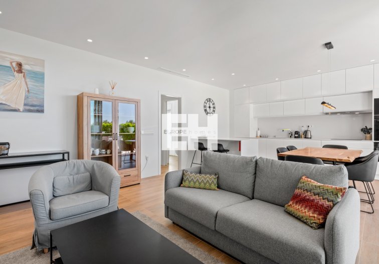 Segunda mano - Apartamento  - Las Colinas Golf - Costa Blanca