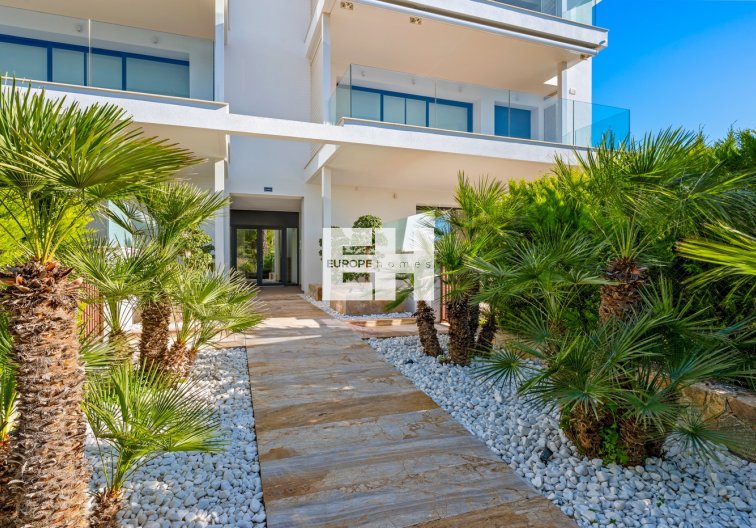 Segunda mano - Apartamento  - Las Colinas Golf - Costa Blanca
