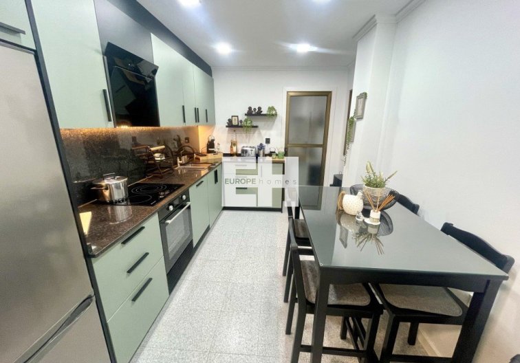 Segunda mano - Apartamento  - Orihuela - Inland