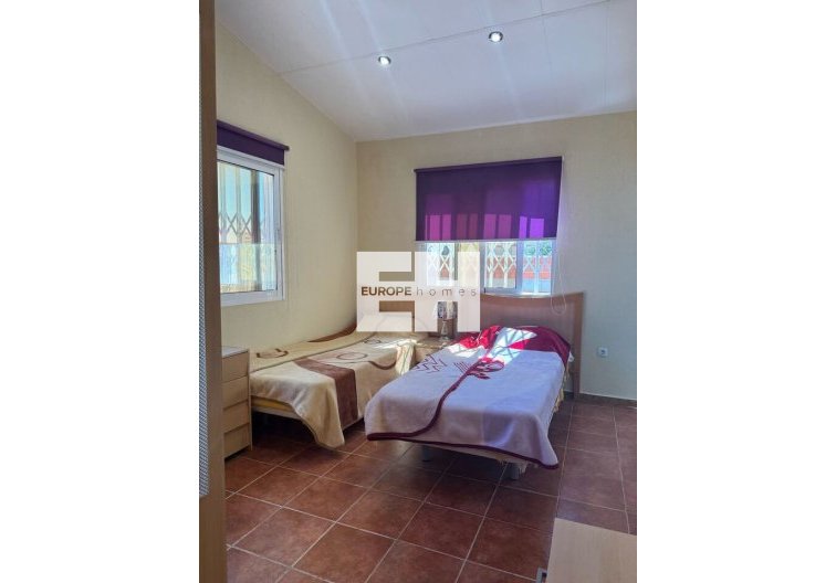 Segunda mano - villa - Playa Flamenca - Costa Blanca