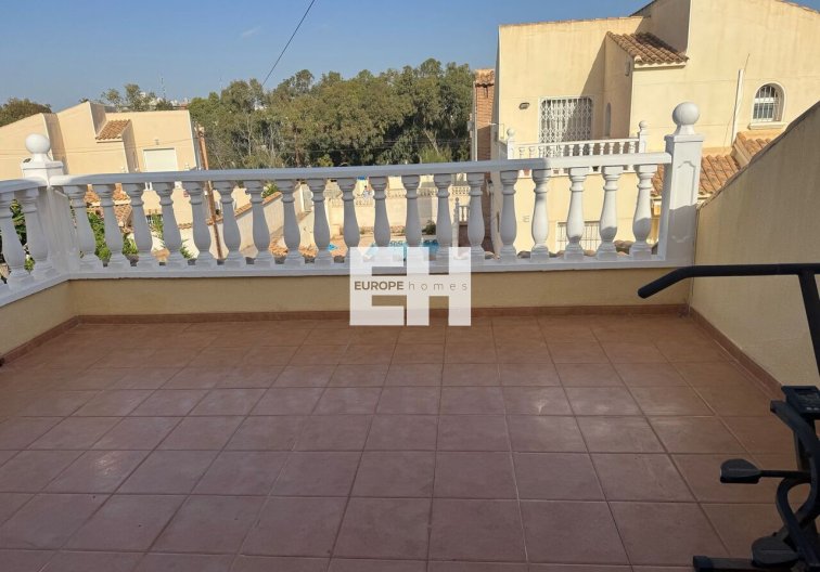 Segunda mano - villa - Playa Flamenca - Costa Blanca