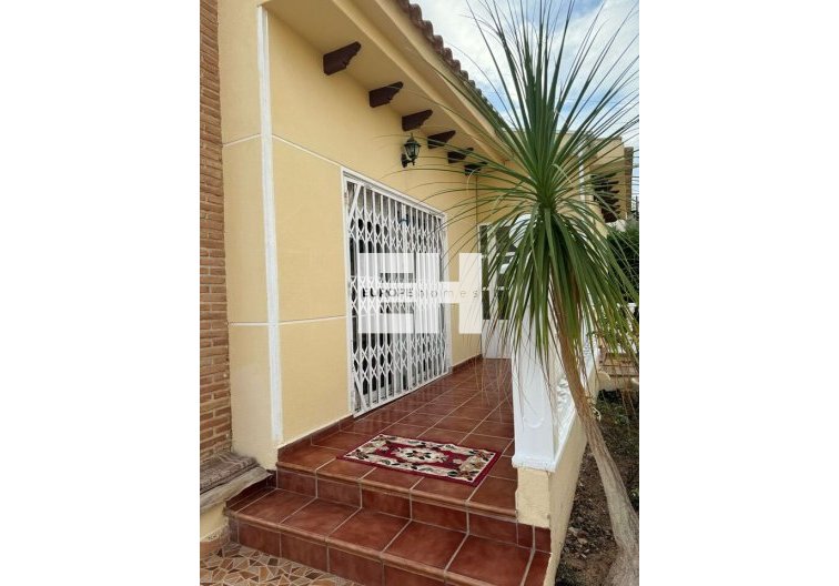 Segunda mano - villa - Playa Flamenca - Costa Blanca