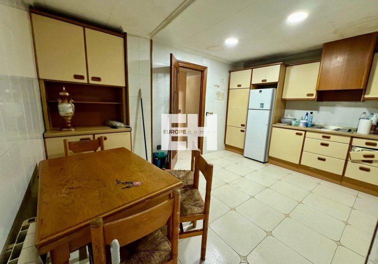 Segunda mano - Apartamento  - Torrevieja - Centro