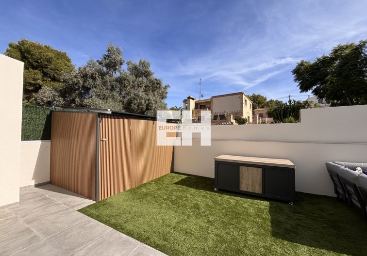 Segunda mano - villa - Villamartin - Costa Blanca