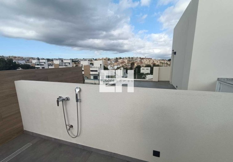 Segunda mano - villa - Villamartin - Costa Blanca
