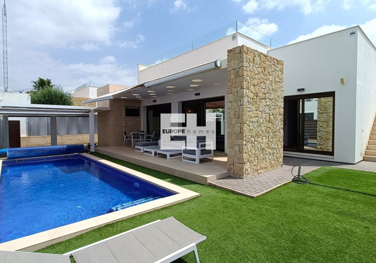Segunda mano - villa - Vistabella Golf Entre Naranjos - Inland