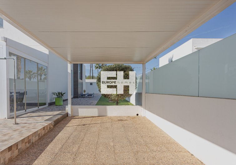 Segunda mano - villa - Orihuela Costa - Costa Blanca