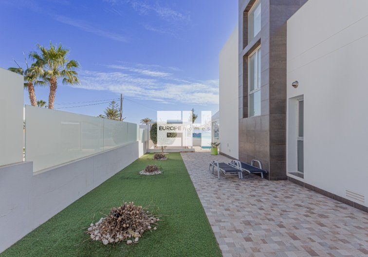 Segunda mano - villa - Orihuela Costa - Costa Blanca