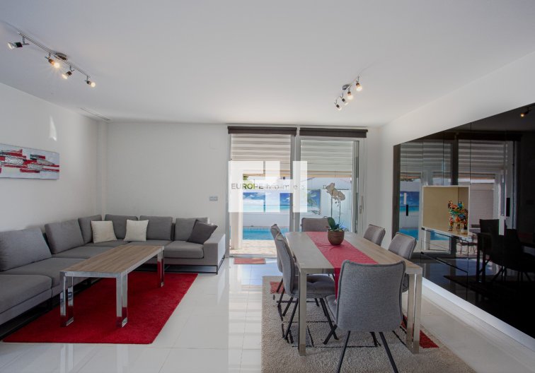 Segunda mano - villa - Orihuela Costa - Costa Blanca