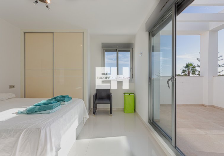 Segunda mano - villa - Orihuela Costa - Costa Blanca