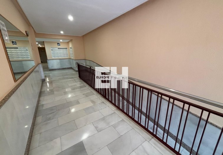 Segunda mano - Apartamento  - Torrevieja - Playa del Cura