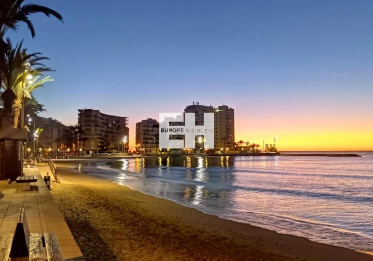 Segunda mano - Apartamento  - Torrevieja - Curva Del Palangre