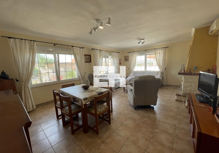 Segunda mano - villa - Benijofar - Costa Blanca