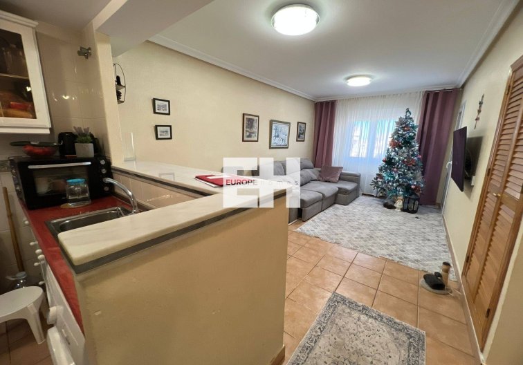 Segunda mano - Apartamento  - Torrevieja - Aguas Nuevas