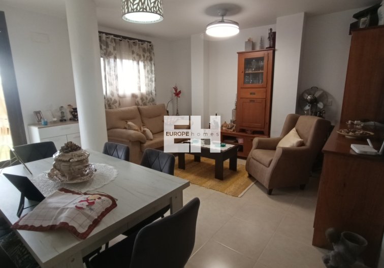 Segunda mano - Apartamento  - Sucina - Inland