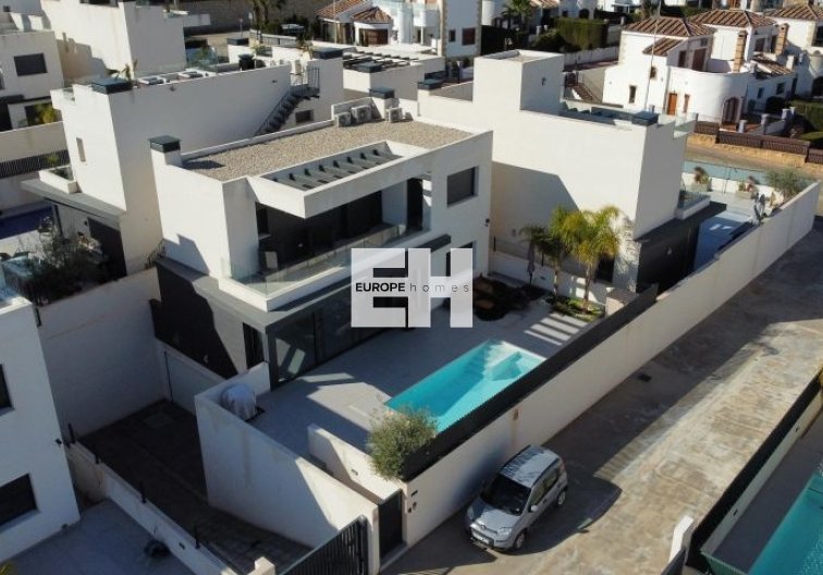 Segunda mano - villa - Algorfa - Inland