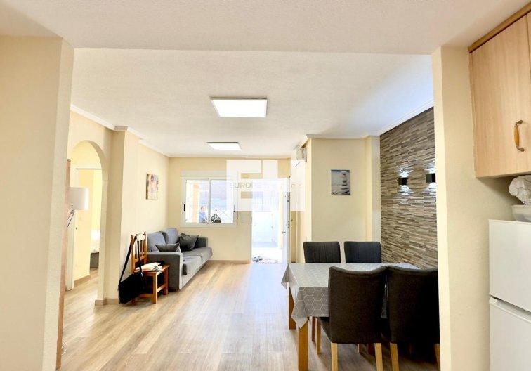 Segunda mano - Bungalow - Torrevieja - Torreblanca