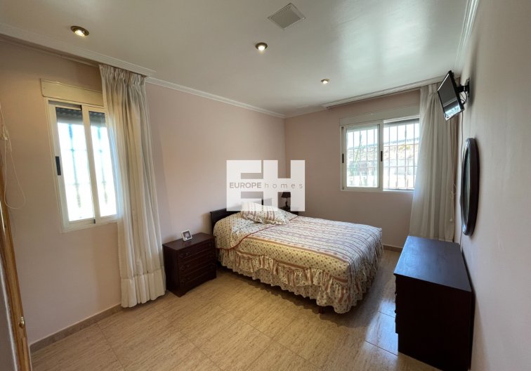Segunda mano - villa - Crevillent - Inland