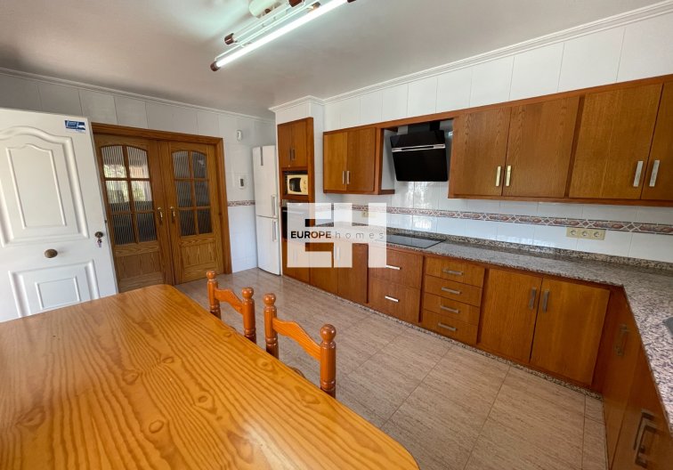 Segunda mano - villa - Crevillent - Inland