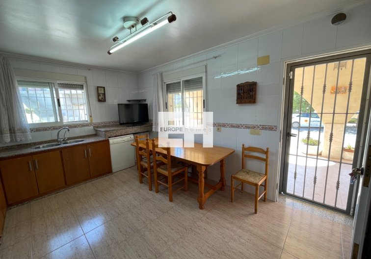 Segunda mano - villa - Crevillent - Inland