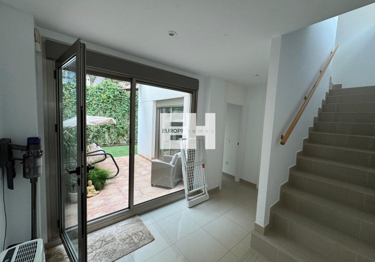 Segunda mano - town house - Torrevieja - Punta Prima