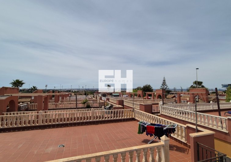 Segunda mano - villa - Torrevieja - Costa Blanca