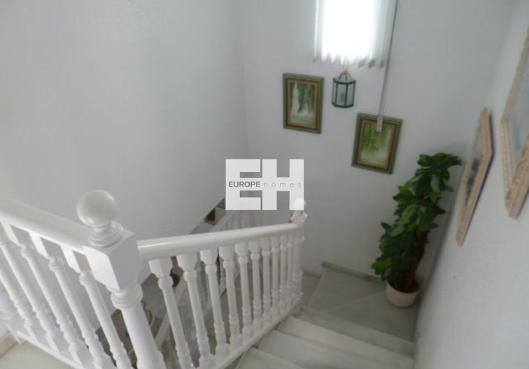 Segunda mano - villa - Playa Flamenca - Costa Blanca