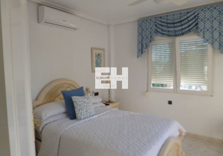 Segunda mano - villa - Playa Flamenca - Costa Blanca