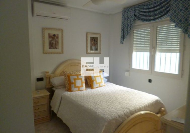 Segunda mano - villa - Playa Flamenca - Costa Blanca