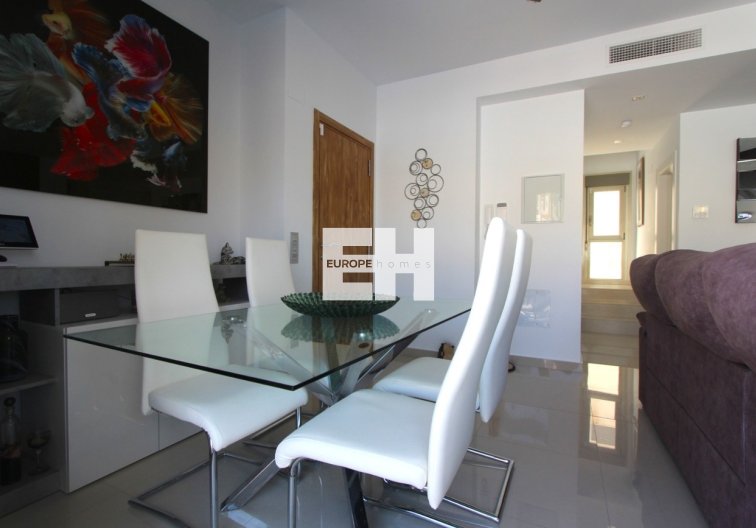 Segunda mano - villa - Villamartin - El Galan
