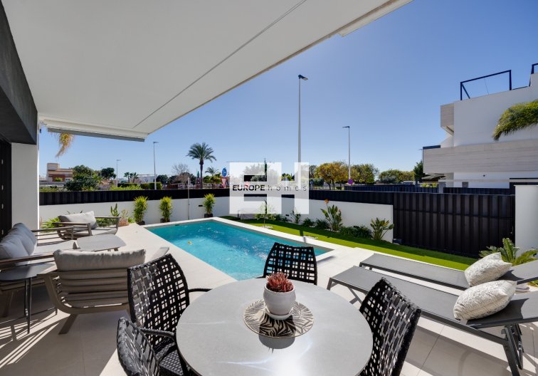 Revente - Bungalow - Pilar de la Horadada - Costa Blanca