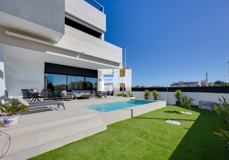 Revente - Bungalow - Pilar de la Horadada - Costa Blanca