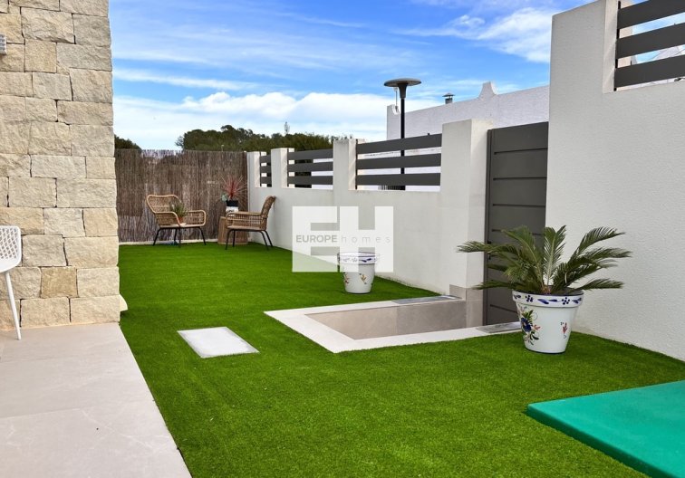 Segunda mano - villa - San Miguel de Salinas - Costa Blanca