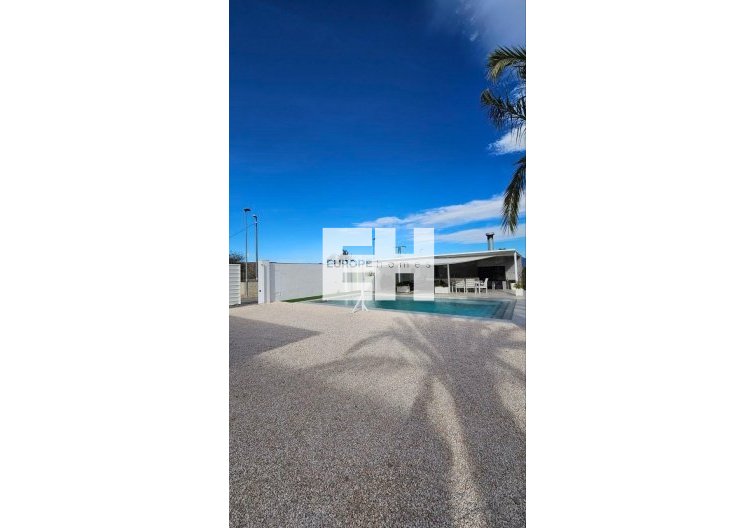 Segunda mano - villa - Orihuela - Urb. Montepinar